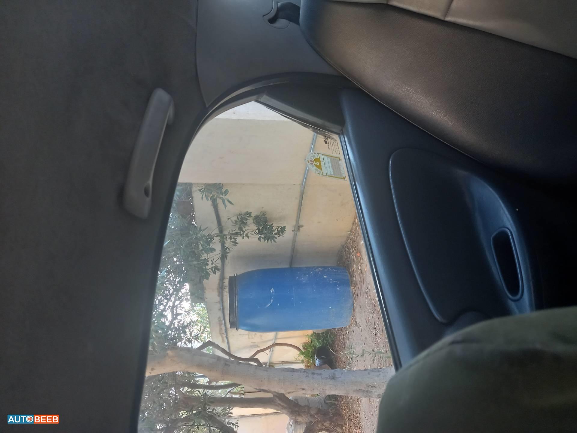 دايو لانوس 1998