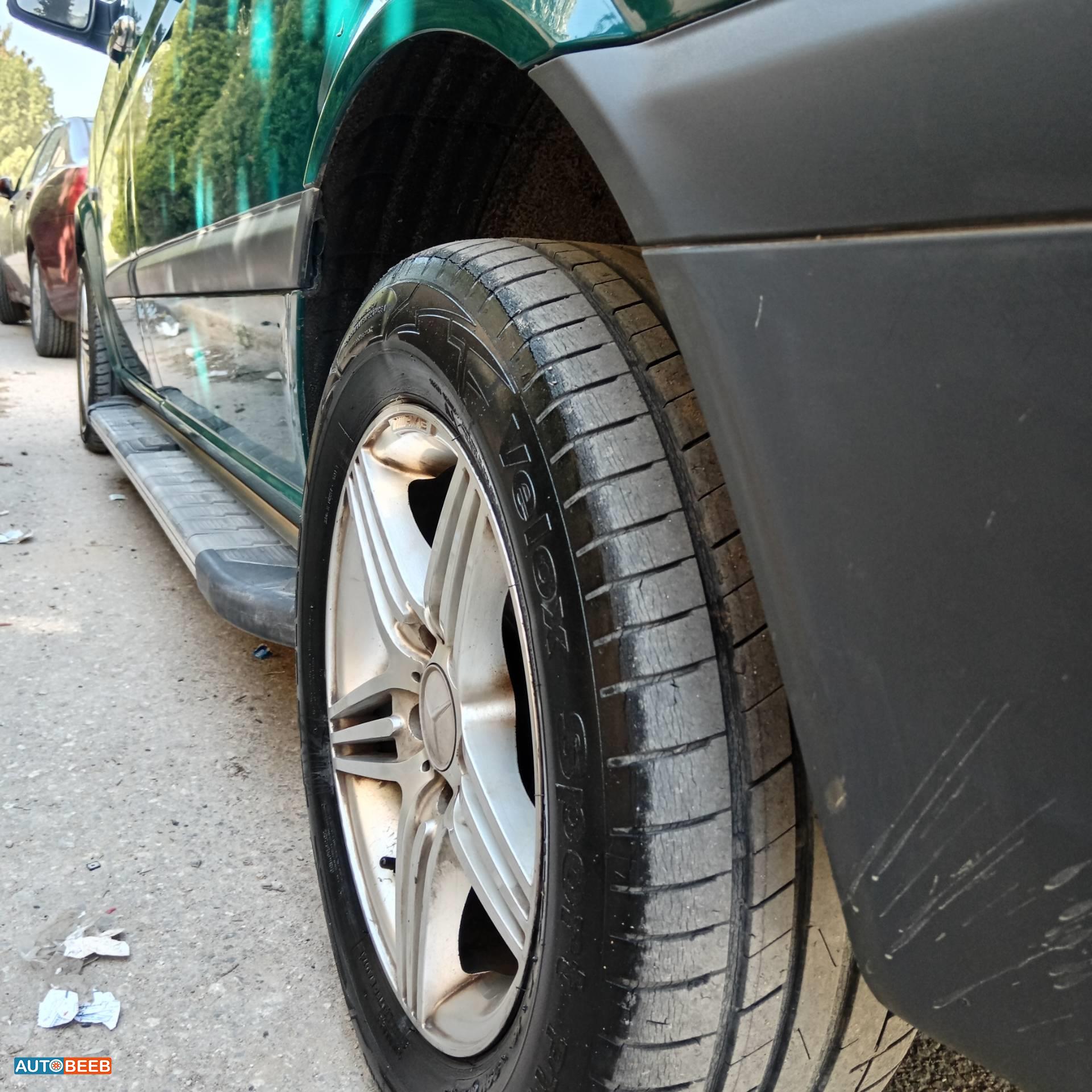 Minibus Mercedes Benz 2014