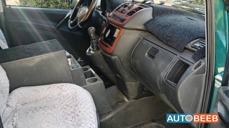 Minibus Mercedes Benz 2014