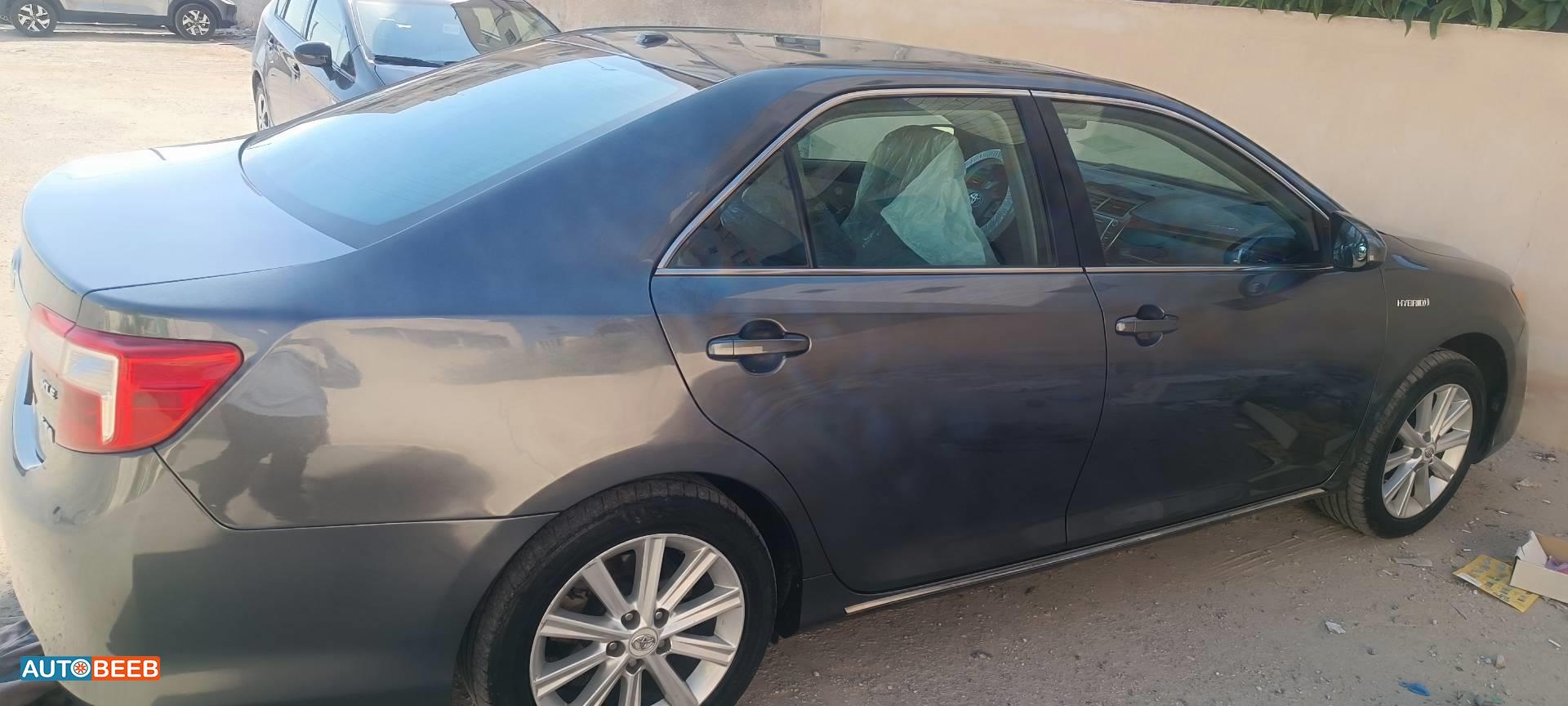 تويوتا كامري 2012