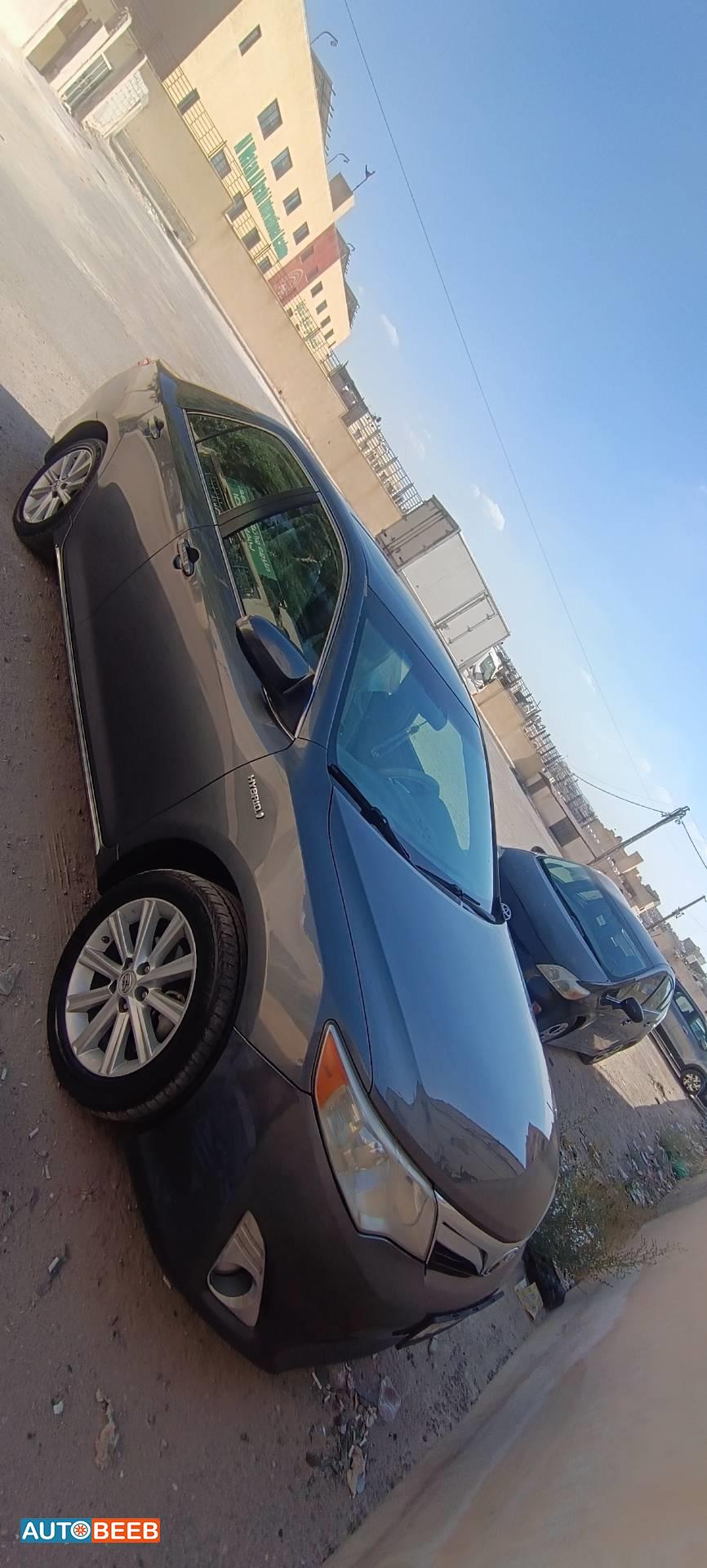 تويوتا كامري 2012