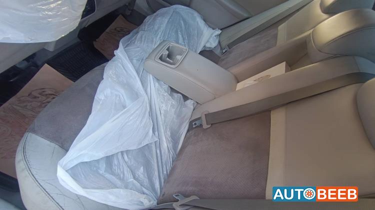 تويوتا كامري 2012