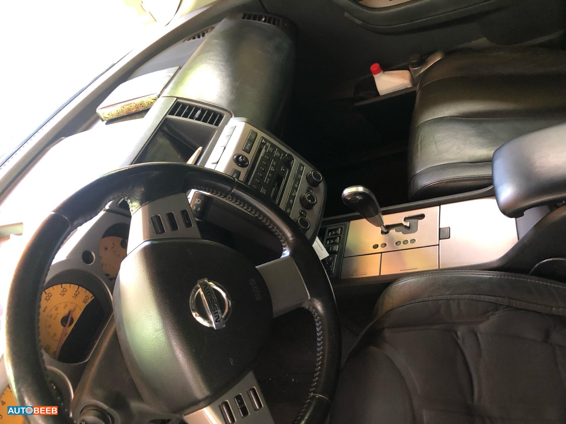 نيسان مورانو 2005