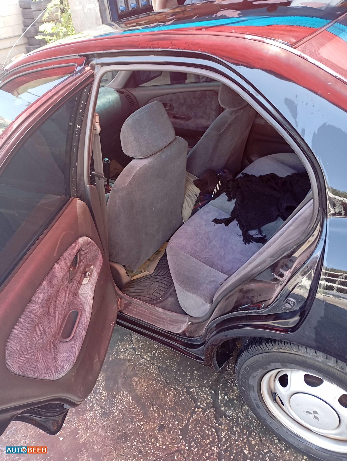 Mitsubishi Lancer 1999