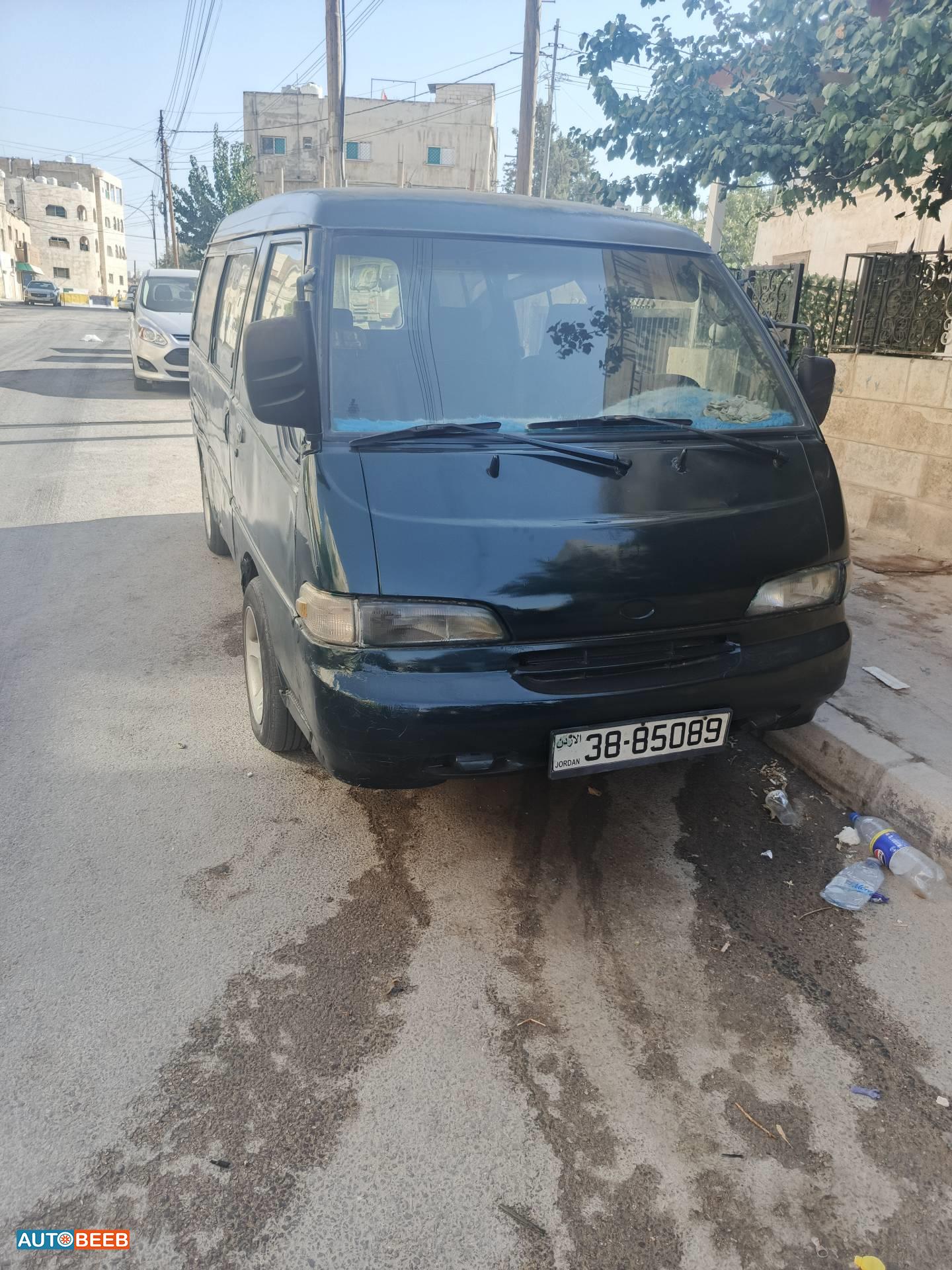 Minibus Hyundai 1996