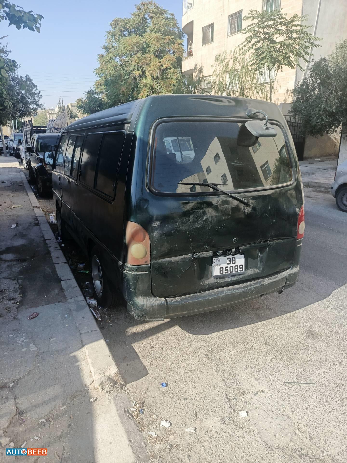 Minibus Hyundai 1996