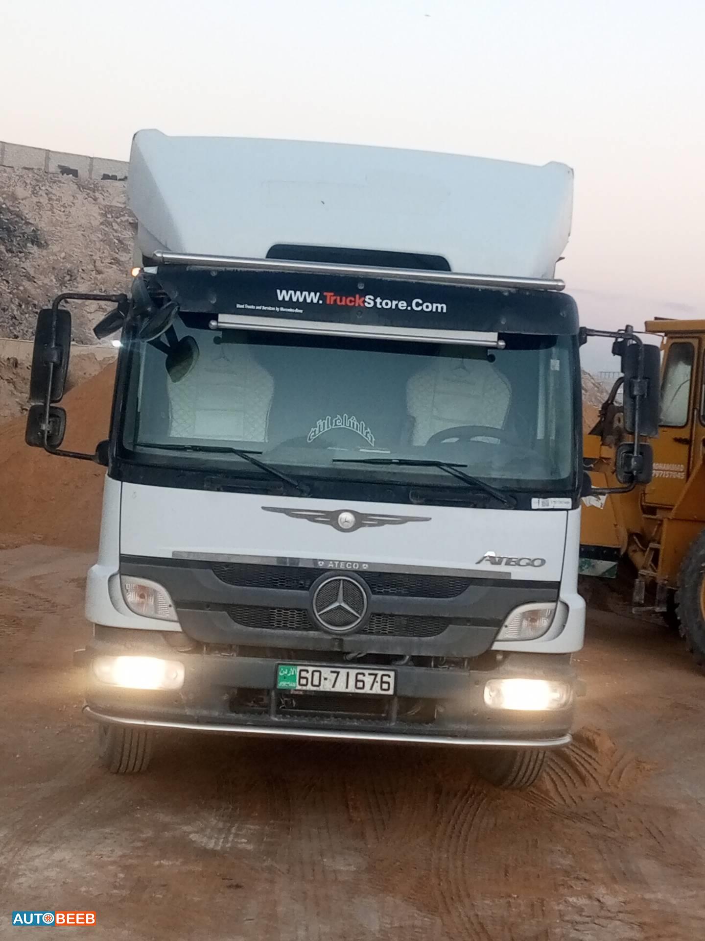 Tipper Mercedes Benz 2012