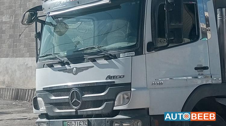 Tipper Mercedes Benz 2012