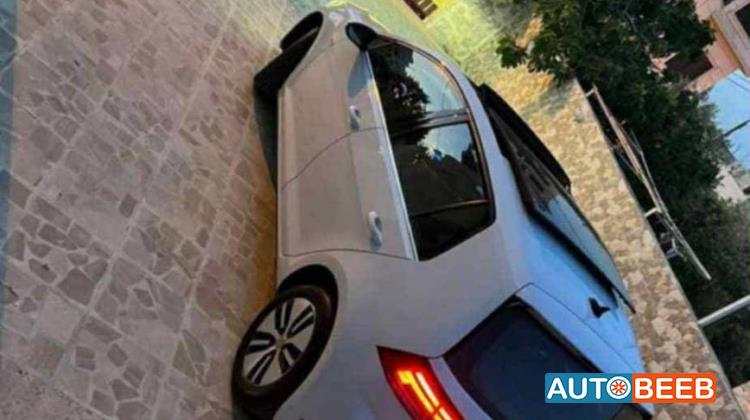 فولكس فاجن E-جولف 2019