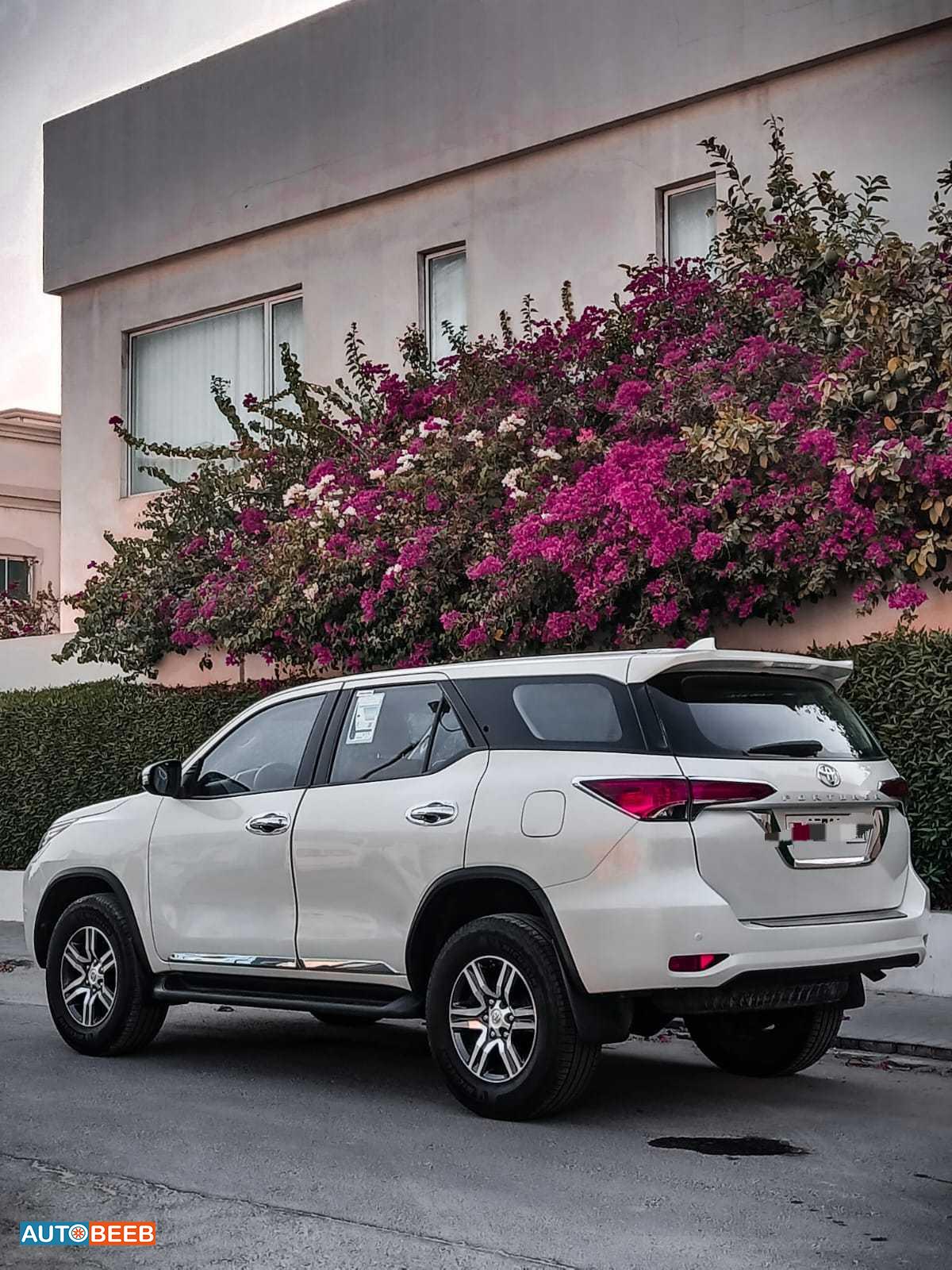 Toyota Fortuner 2022
