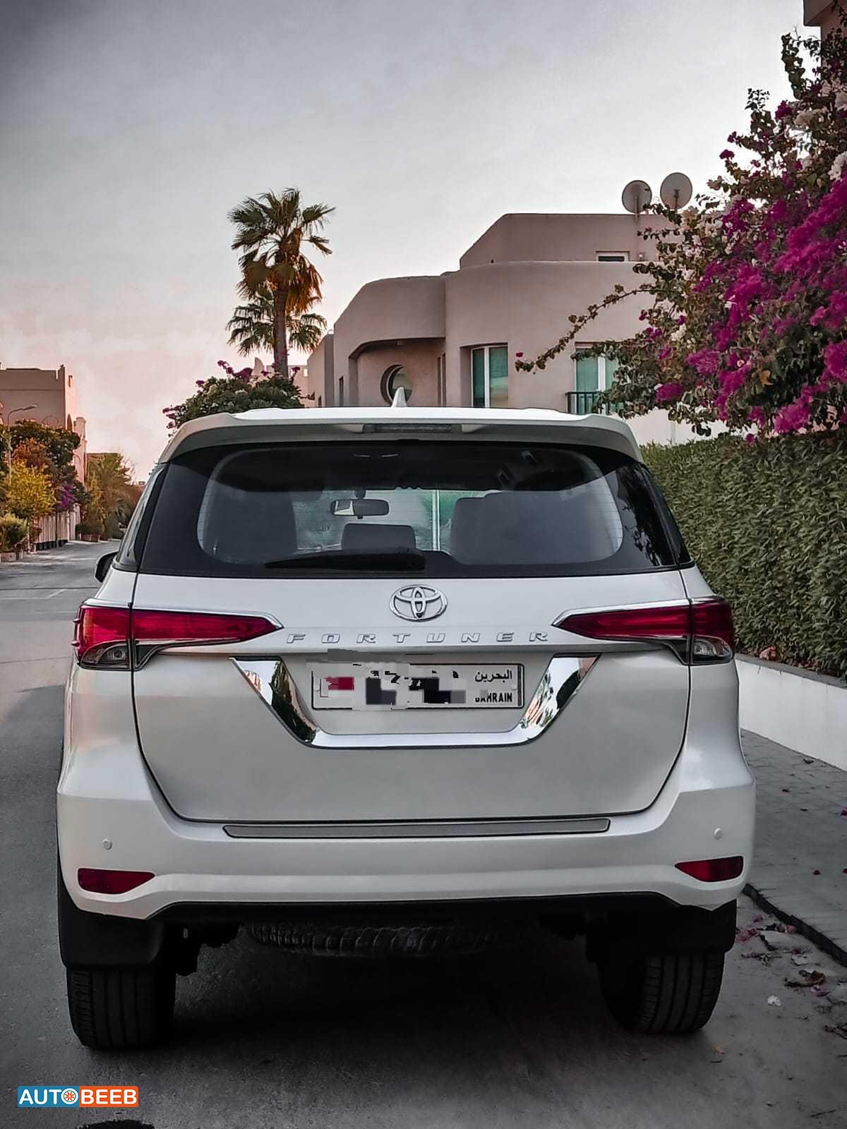 Toyota Fortuner 2022