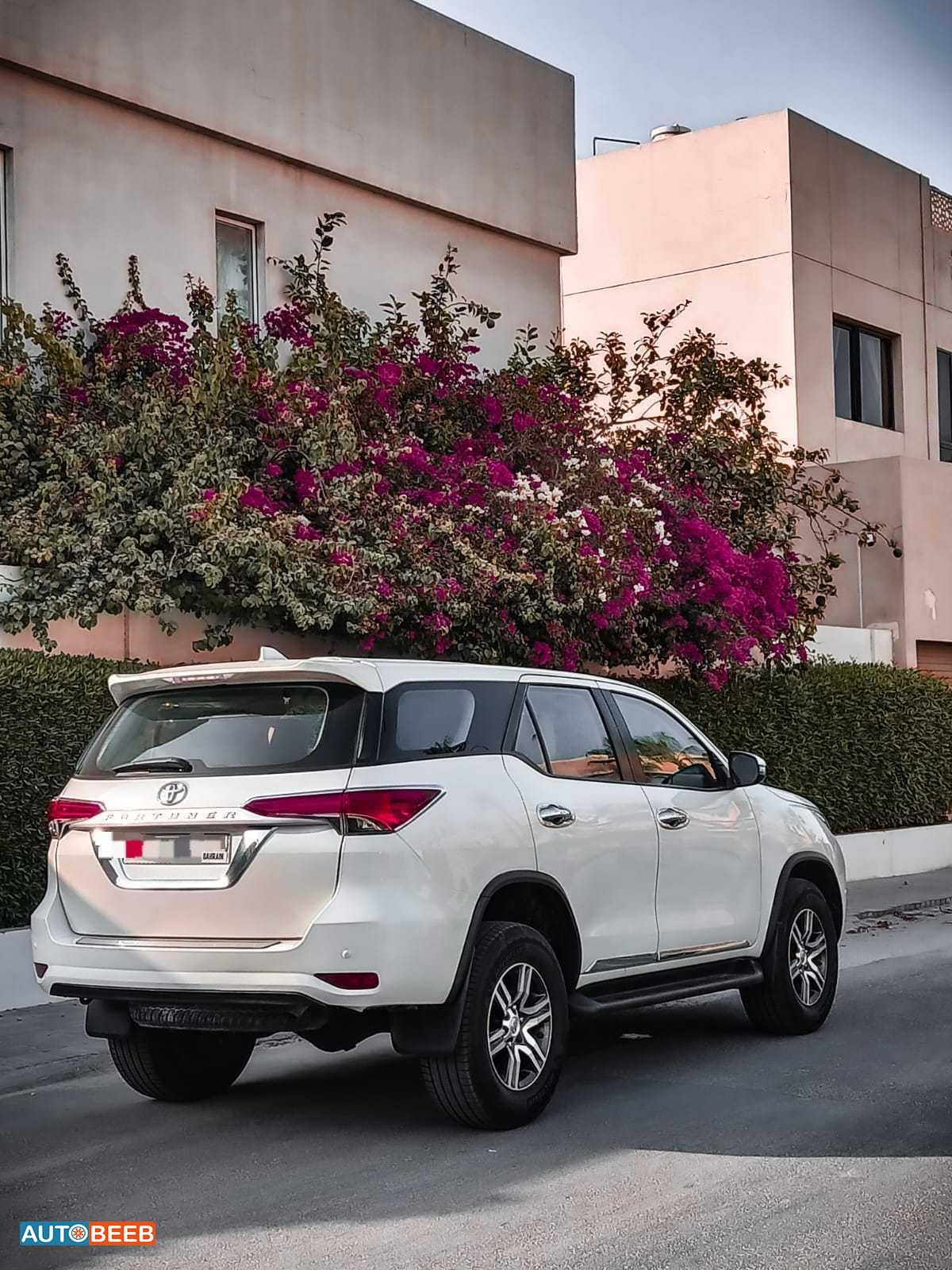 Toyota Fortuner 2022