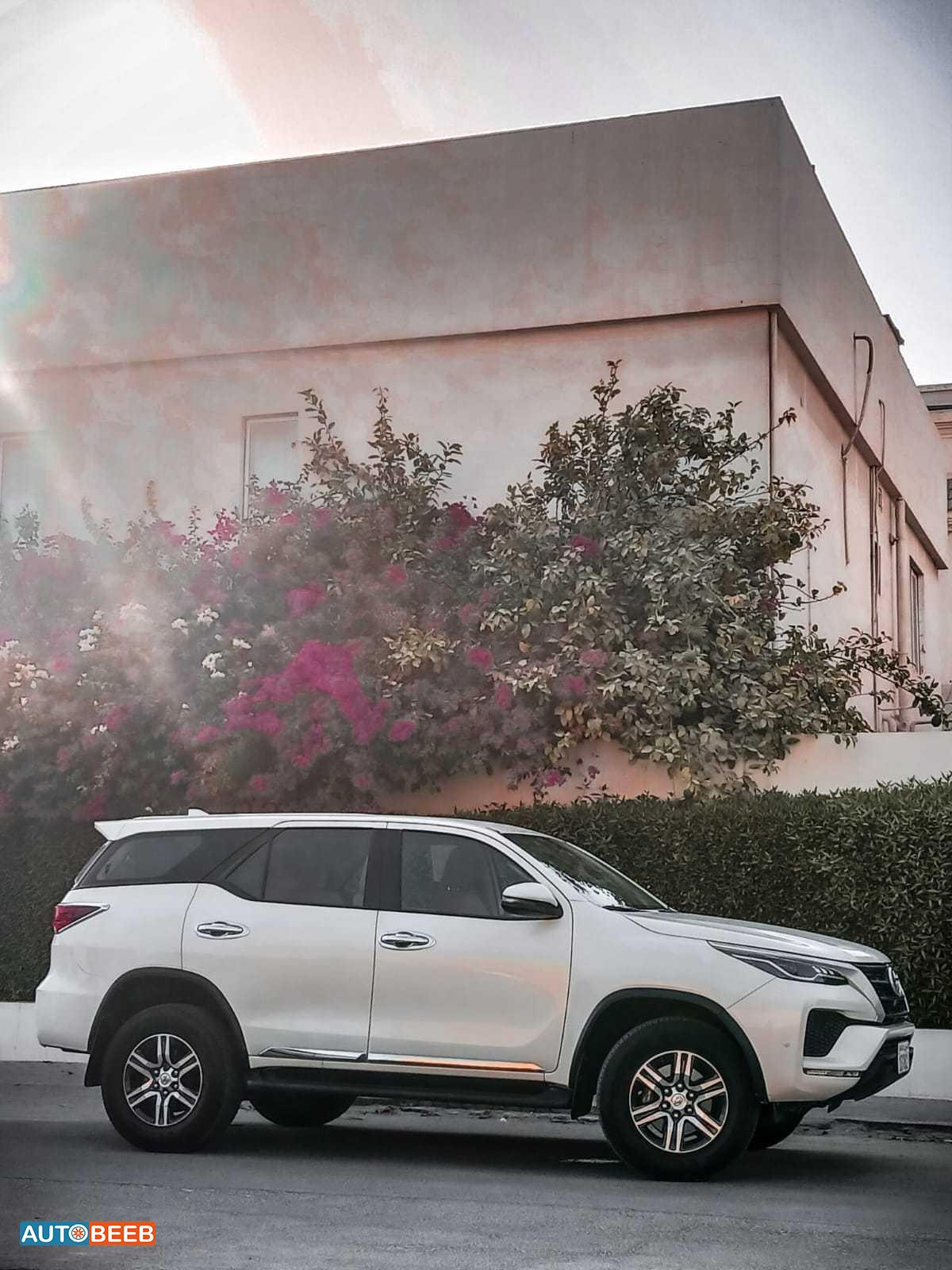 Toyota Fortuner 2022
