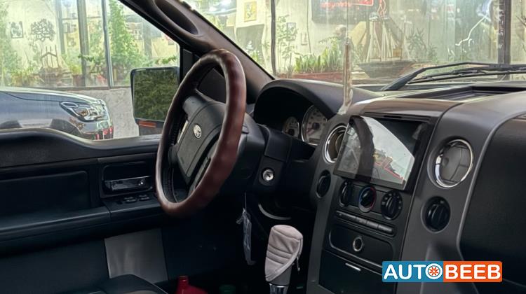 Ford F-150 2004