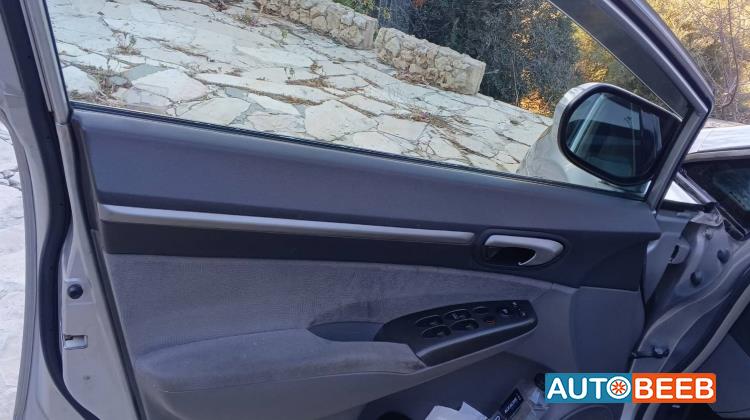 هوندا سيفيك 2006