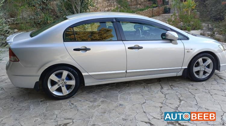 هوندا سيفيك 2006