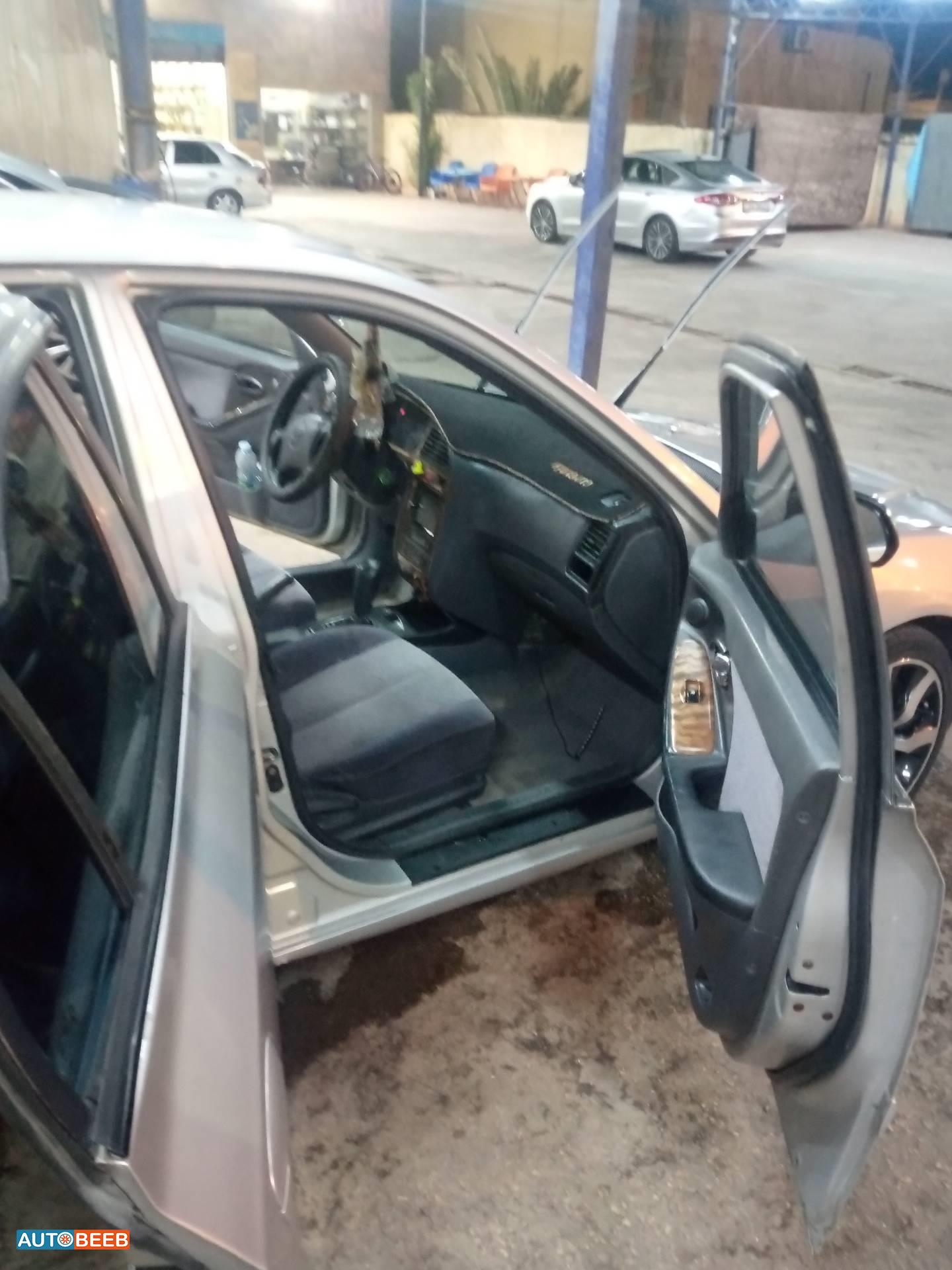 هيونداي  2000