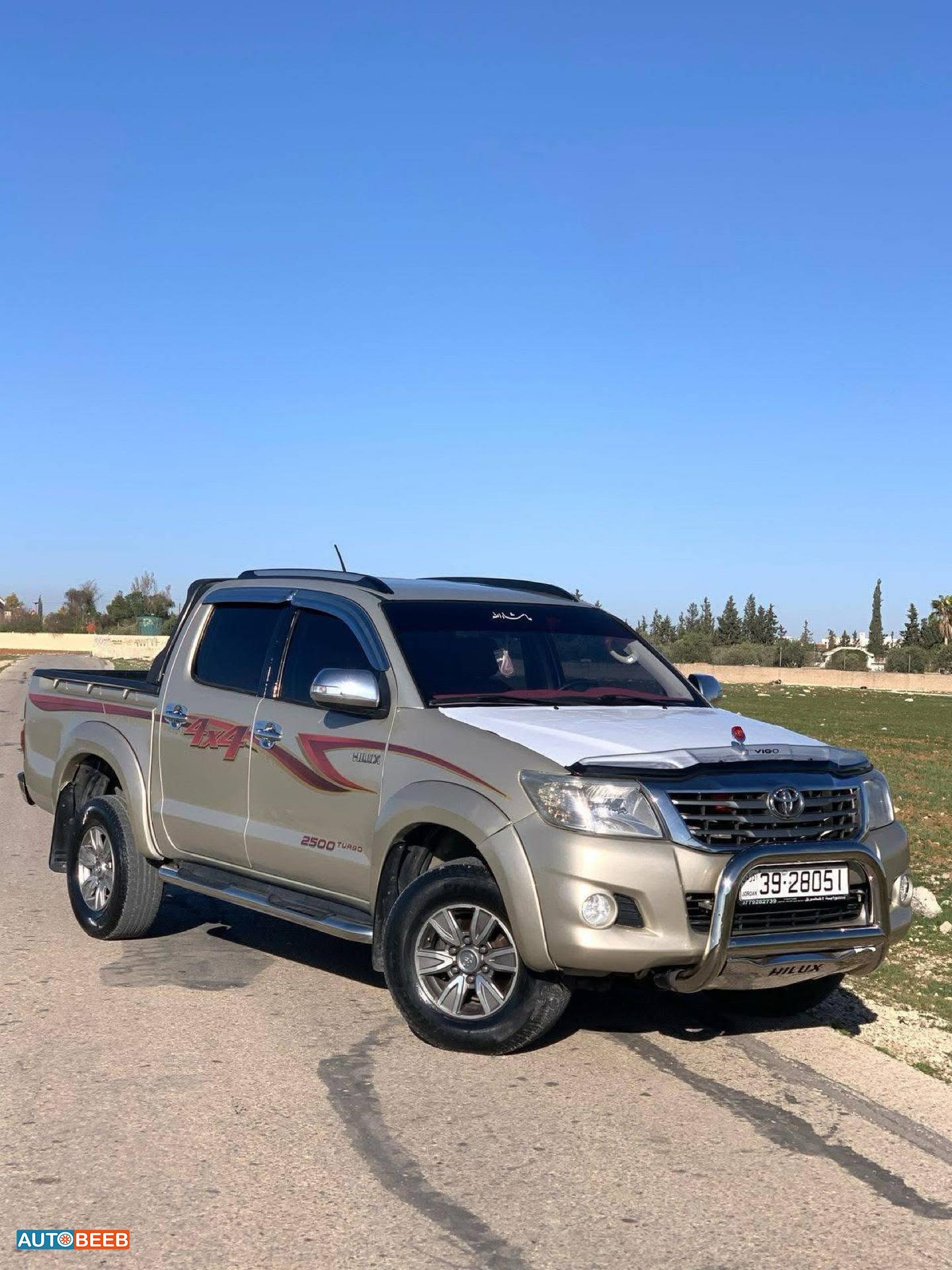Toyota Hilux 2014
