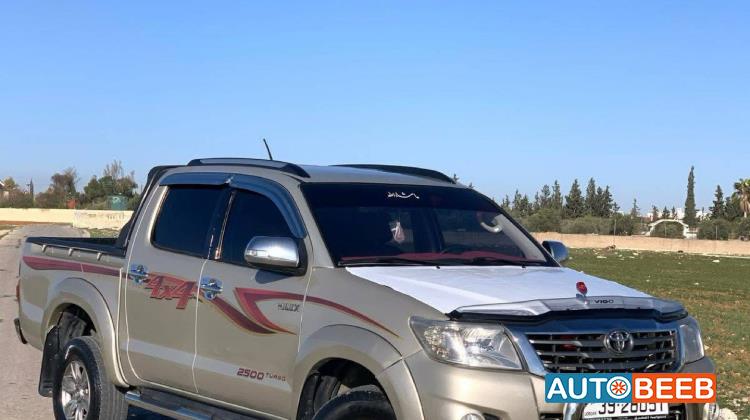 Toyota Hilux 2014