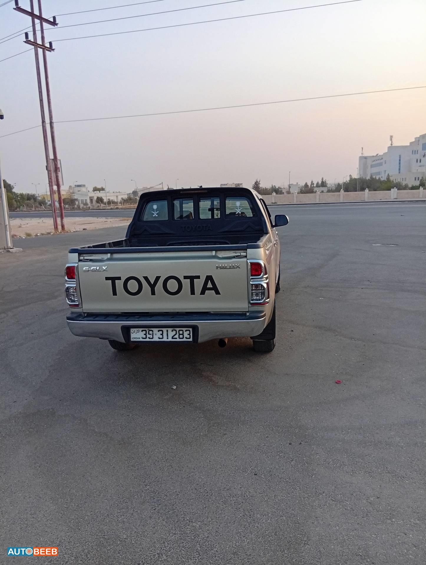 Toyota Hilux 2014