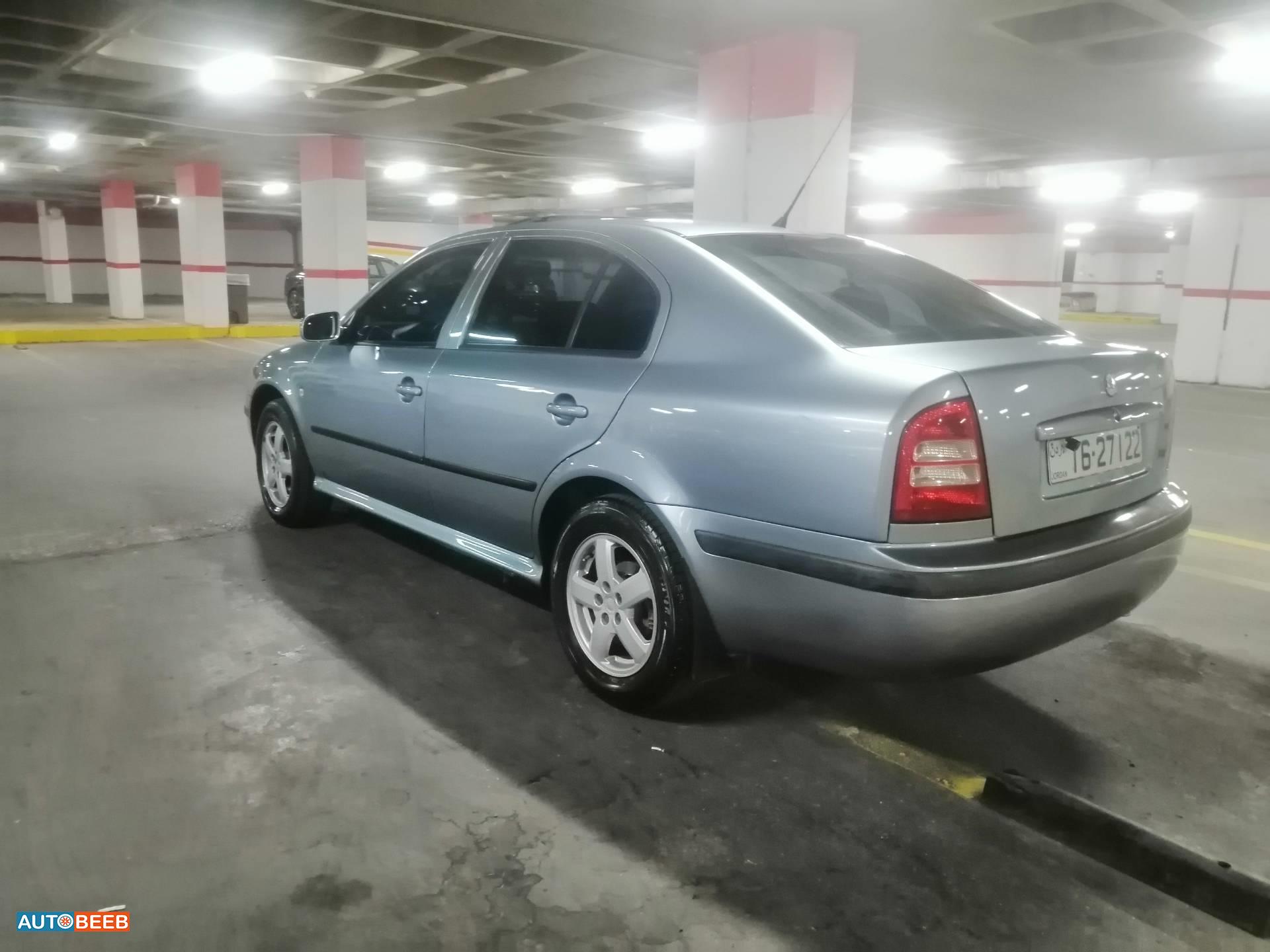 سكودا اوكتافيا 2004