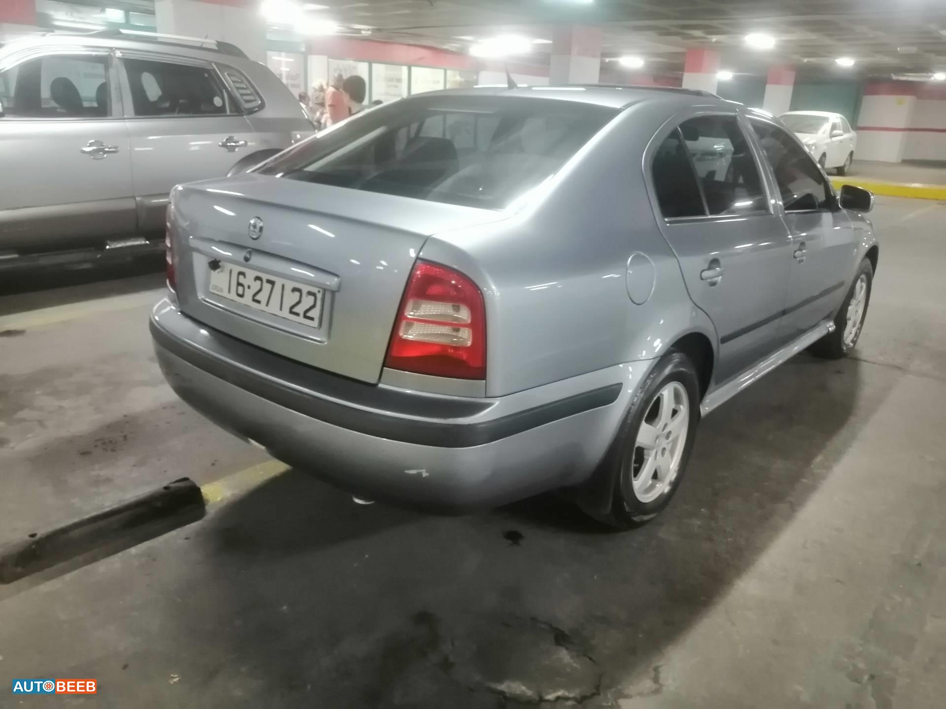 سكودا اوكتافيا 2004