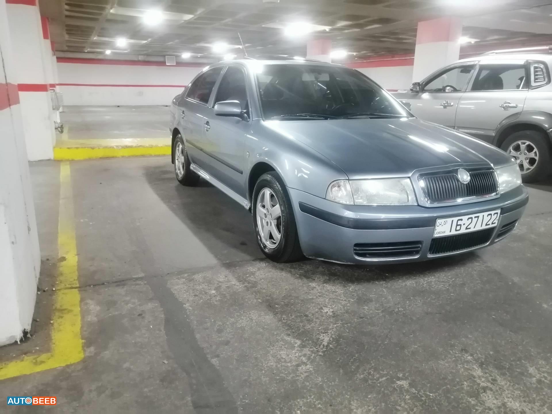 سكودا اوكتافيا 2004