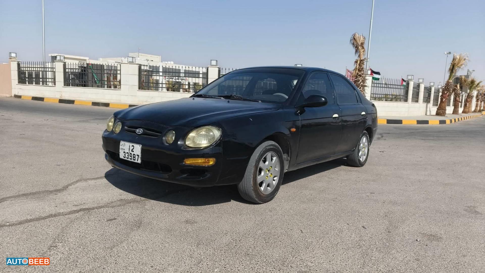 كيا شوما 1999