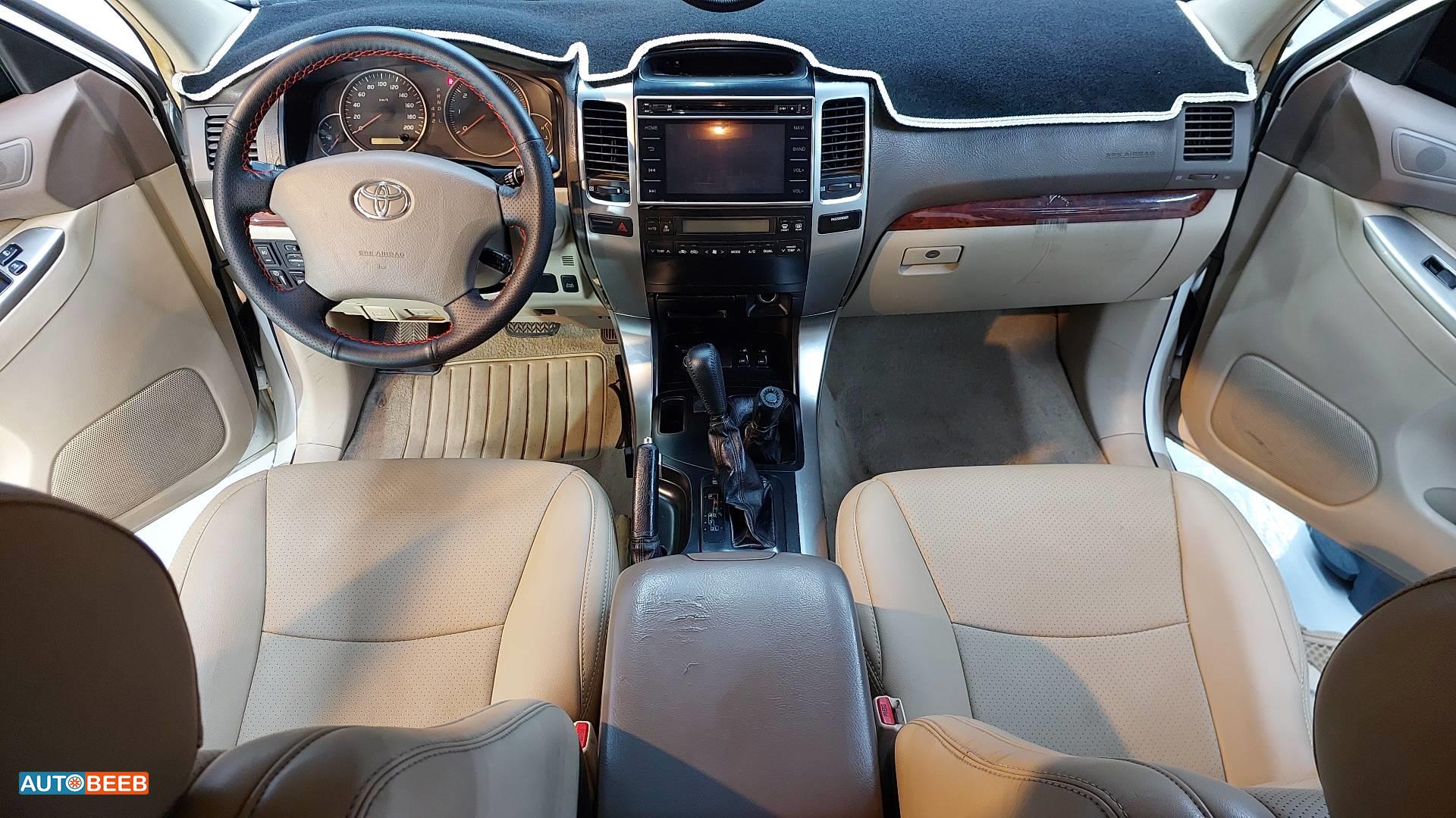 تويوتا برادو 2005