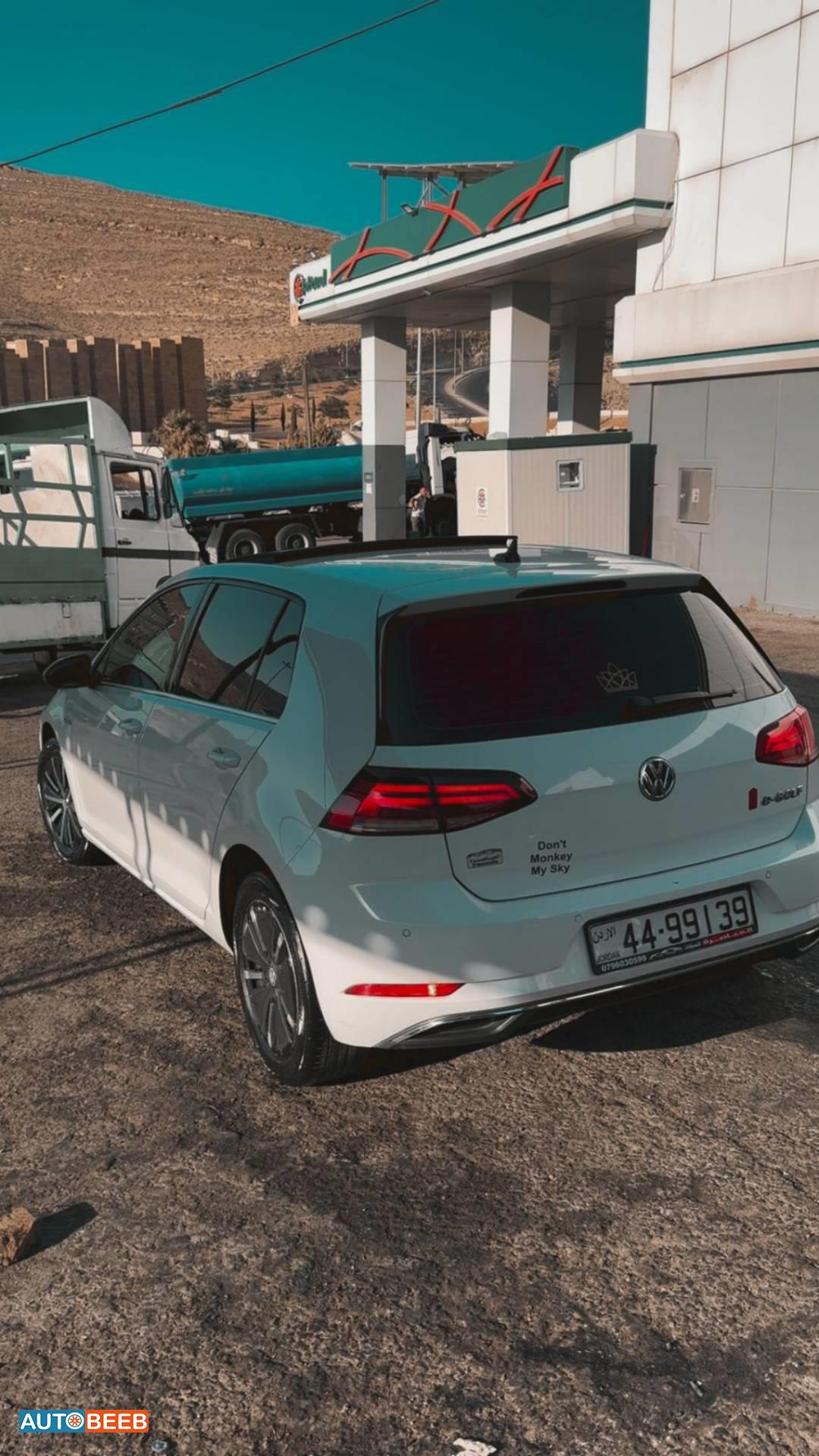 Volkswagen E-Golf 2019