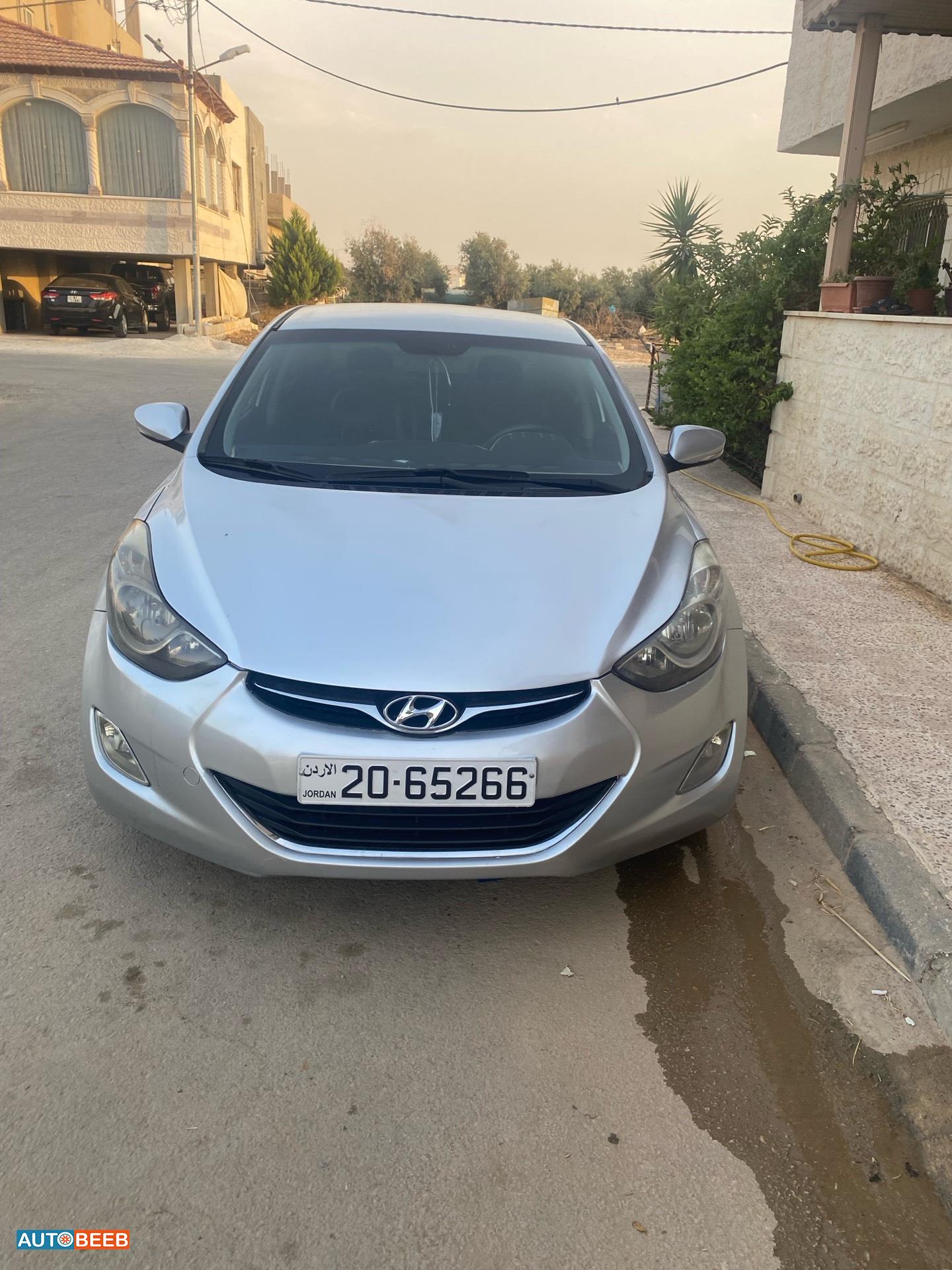 هيونداي افانتي 2011