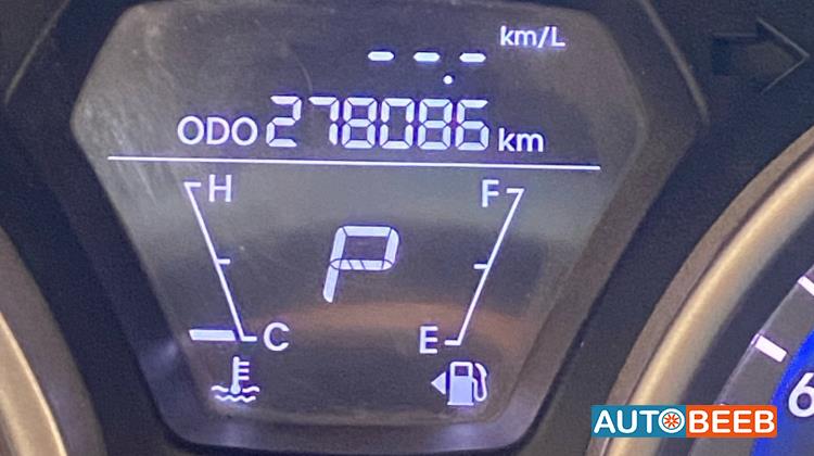 هيونداي افانتي 2011