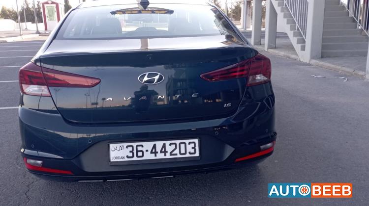 هيونداي افانتي 2019