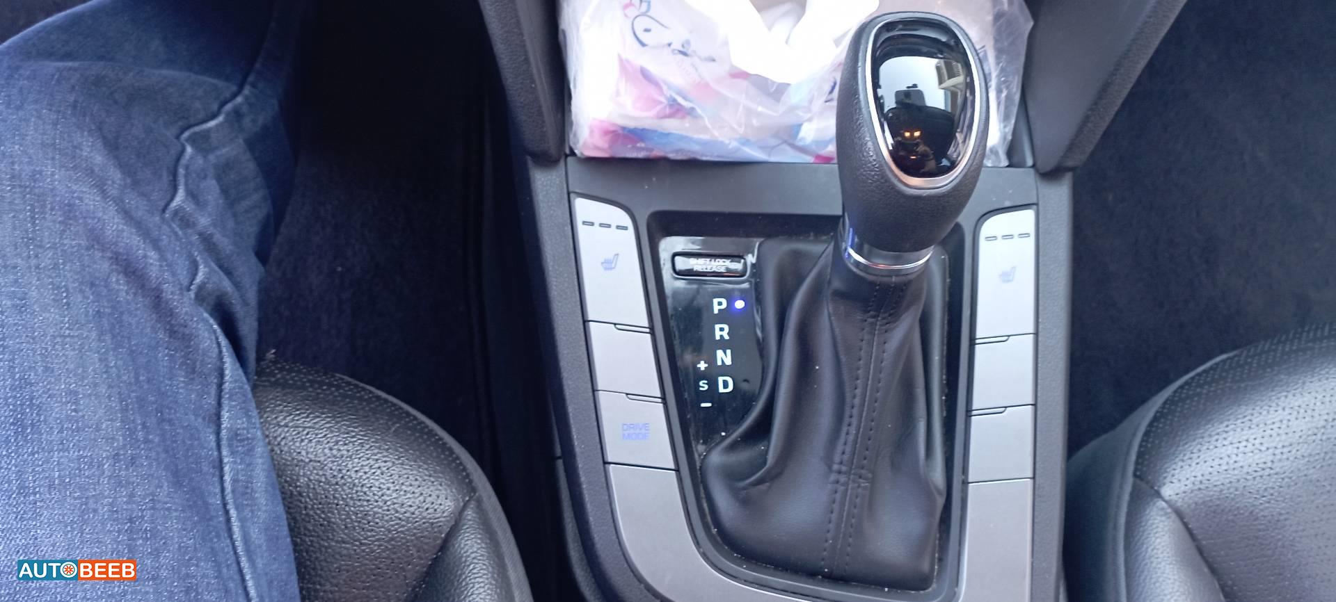 هيونداي افانتي 2019