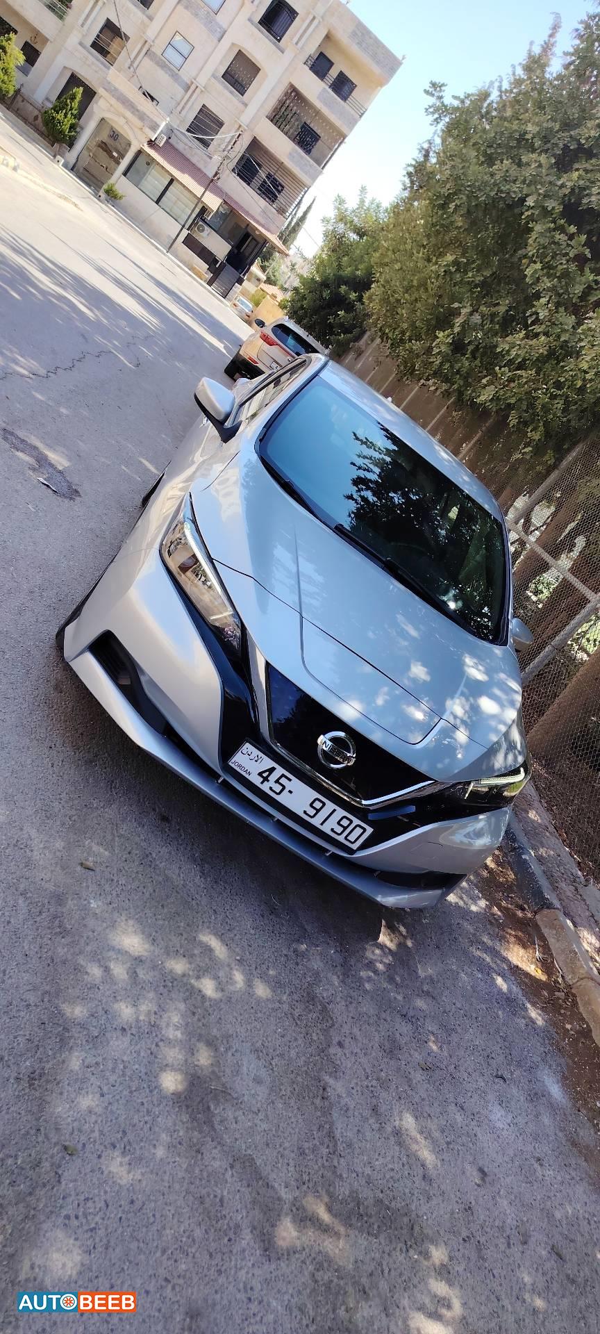 نيسان ليف 2019