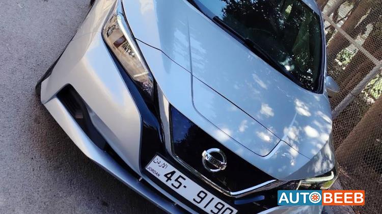 نيسان ليف 2019