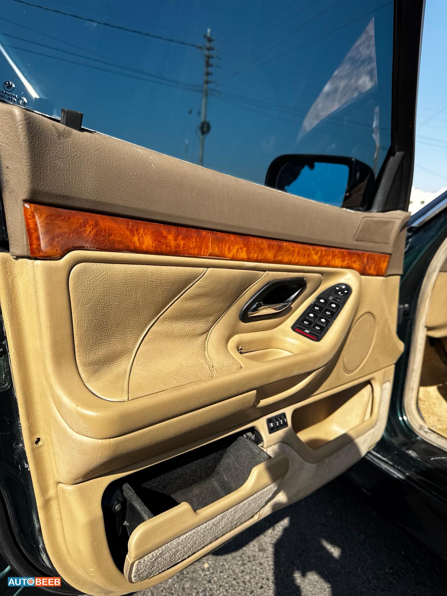 بي ام دبليو 728 1996