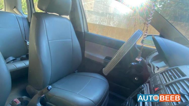 فولكس فاجن بولو 2004