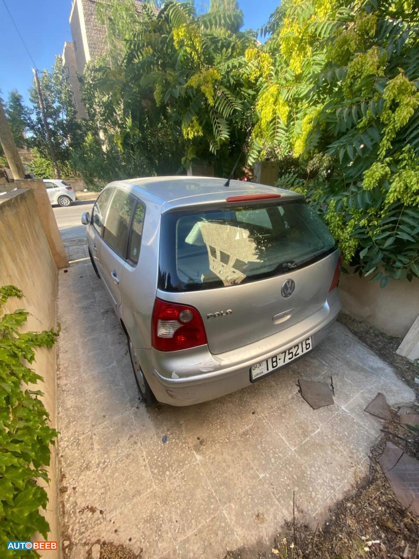 فولكس فاجن بولو 2004