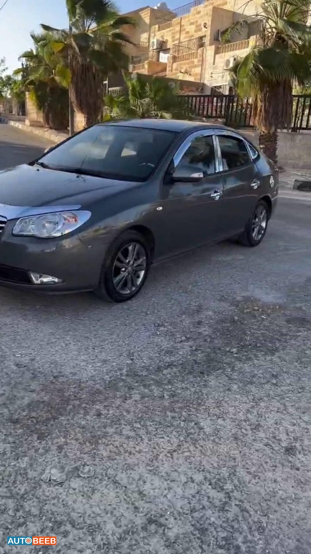 هيونداي افانتي 2010