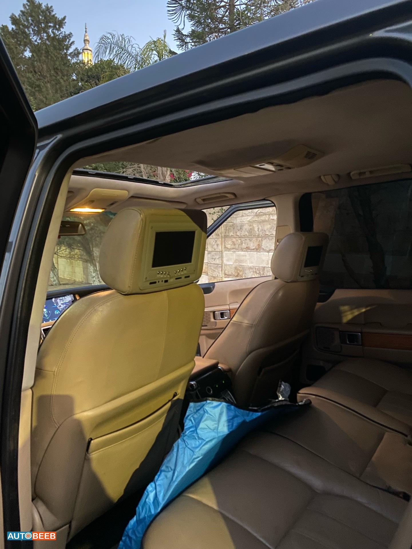 لاندروفر رنج روفر فوج 2010