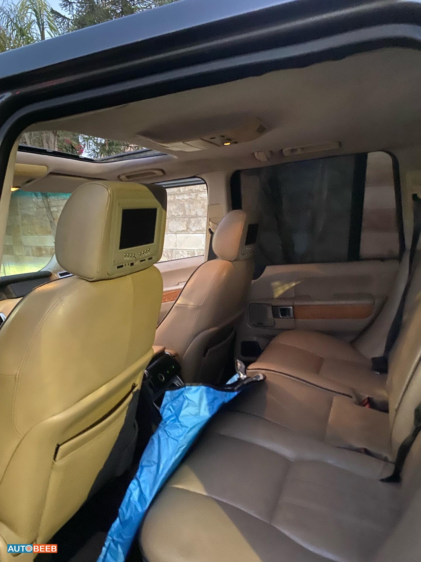 لاندروفر رنج روفر فوج 2010