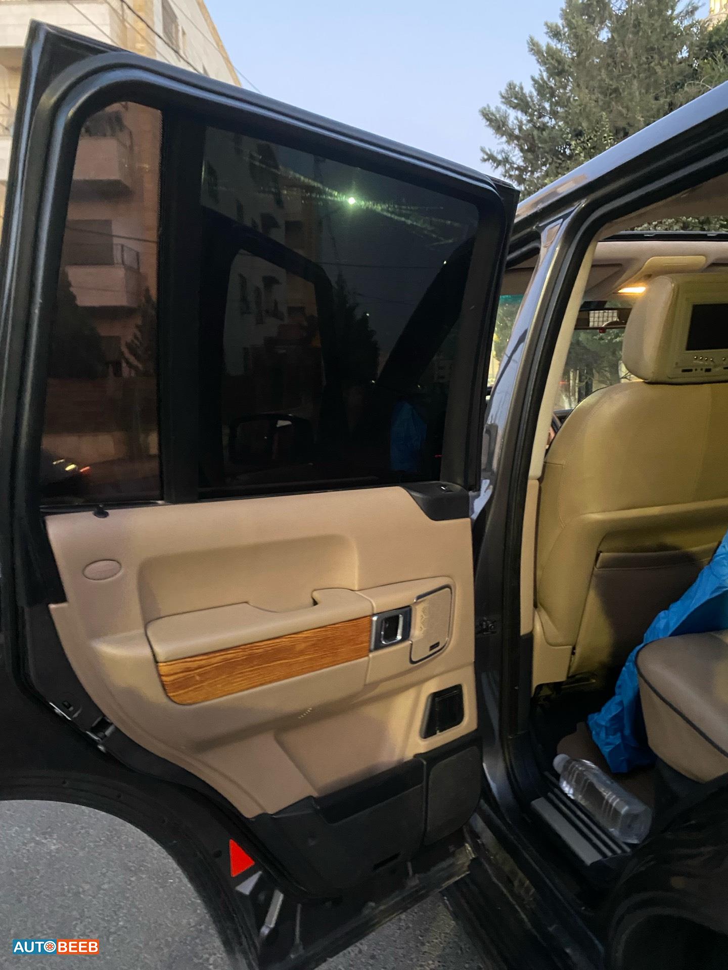 لاندروفر رنج روفر فوج 2010