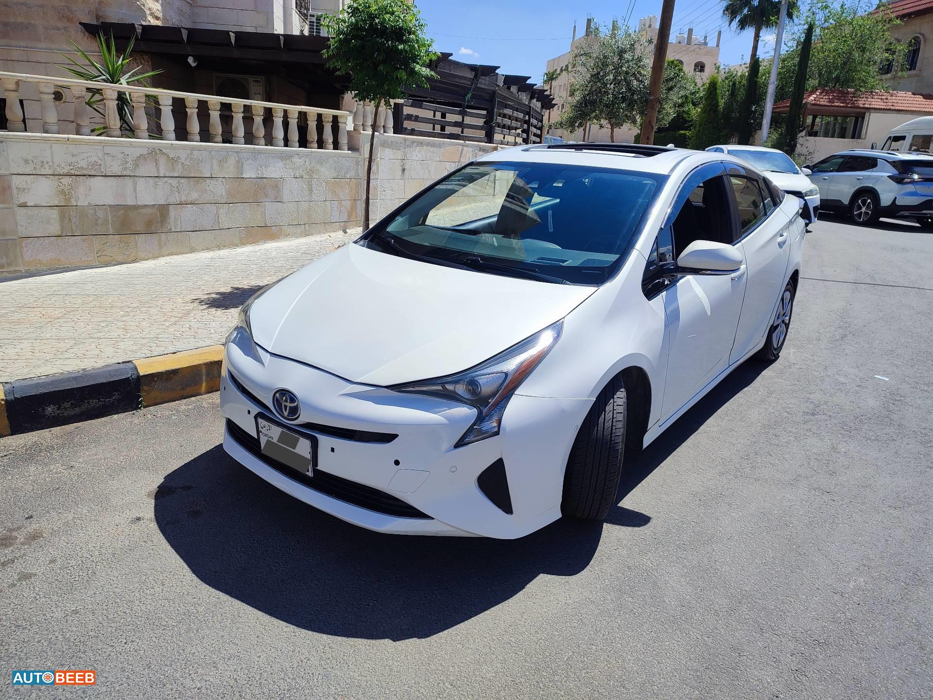 Toyota Prius 2018