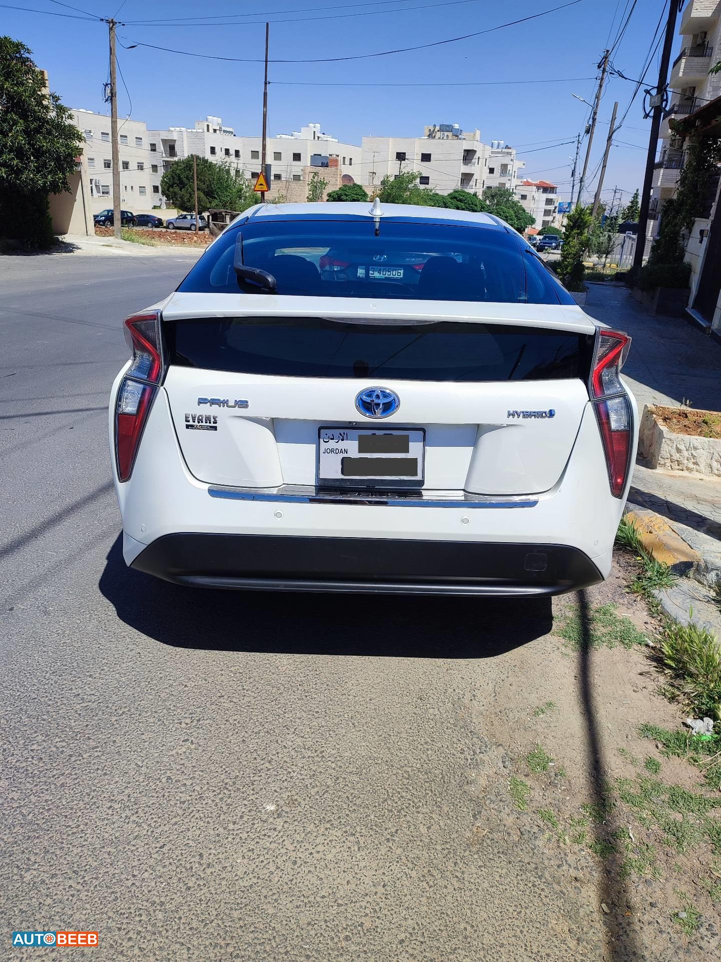 Toyota Prius 2018