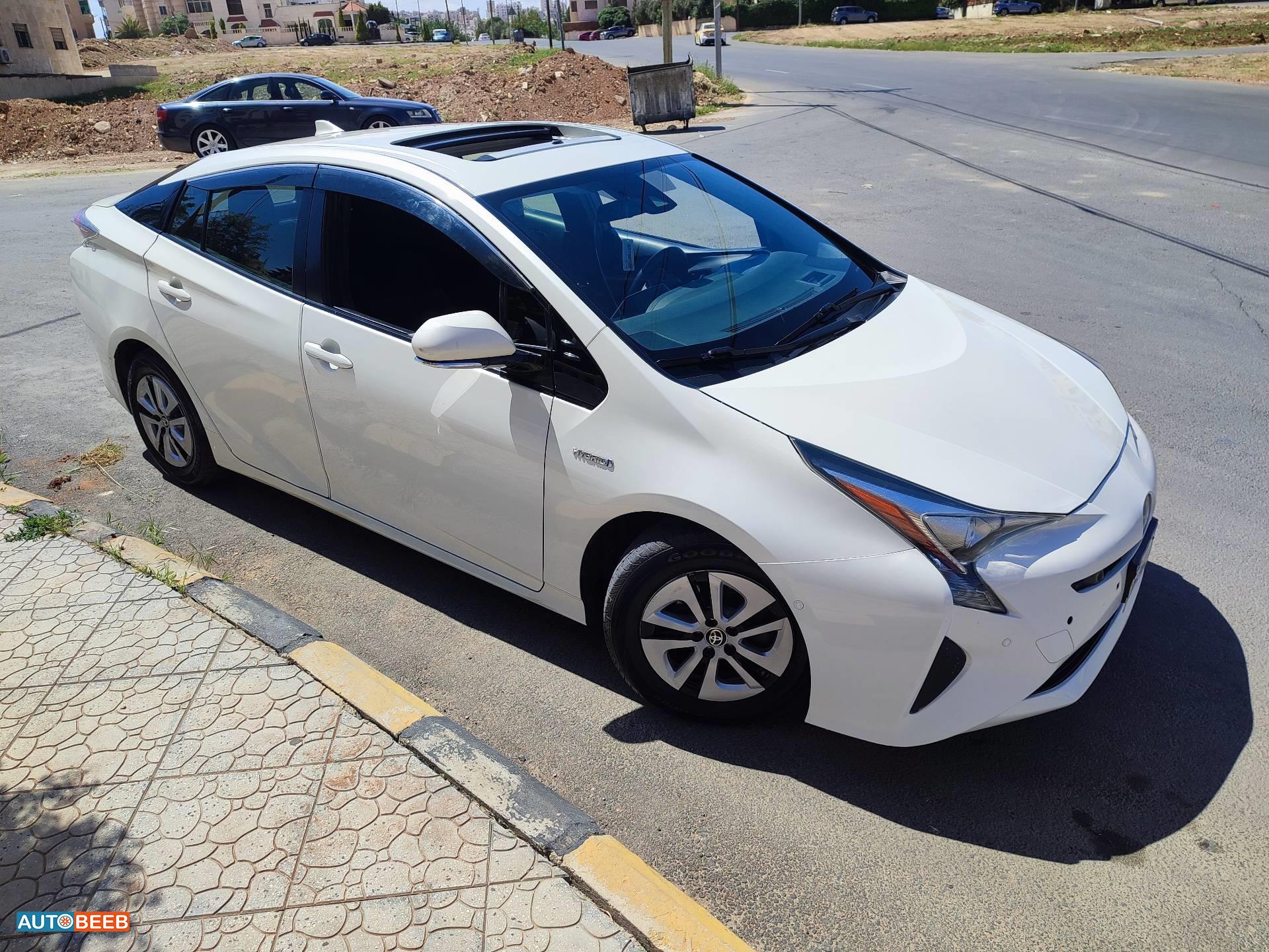 Toyota Prius 2018