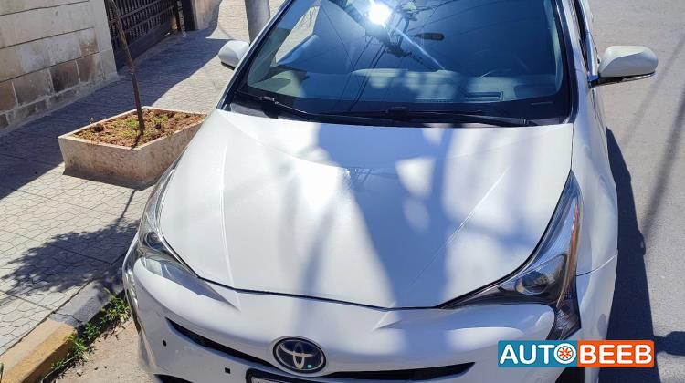 Toyota Prius 2018