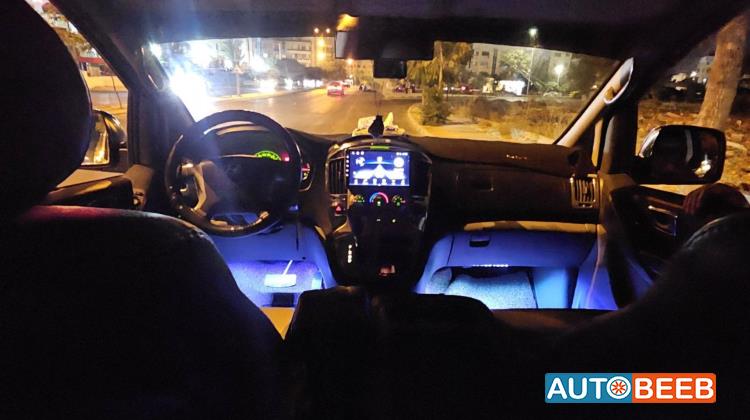 Minibus Hyundai 2010