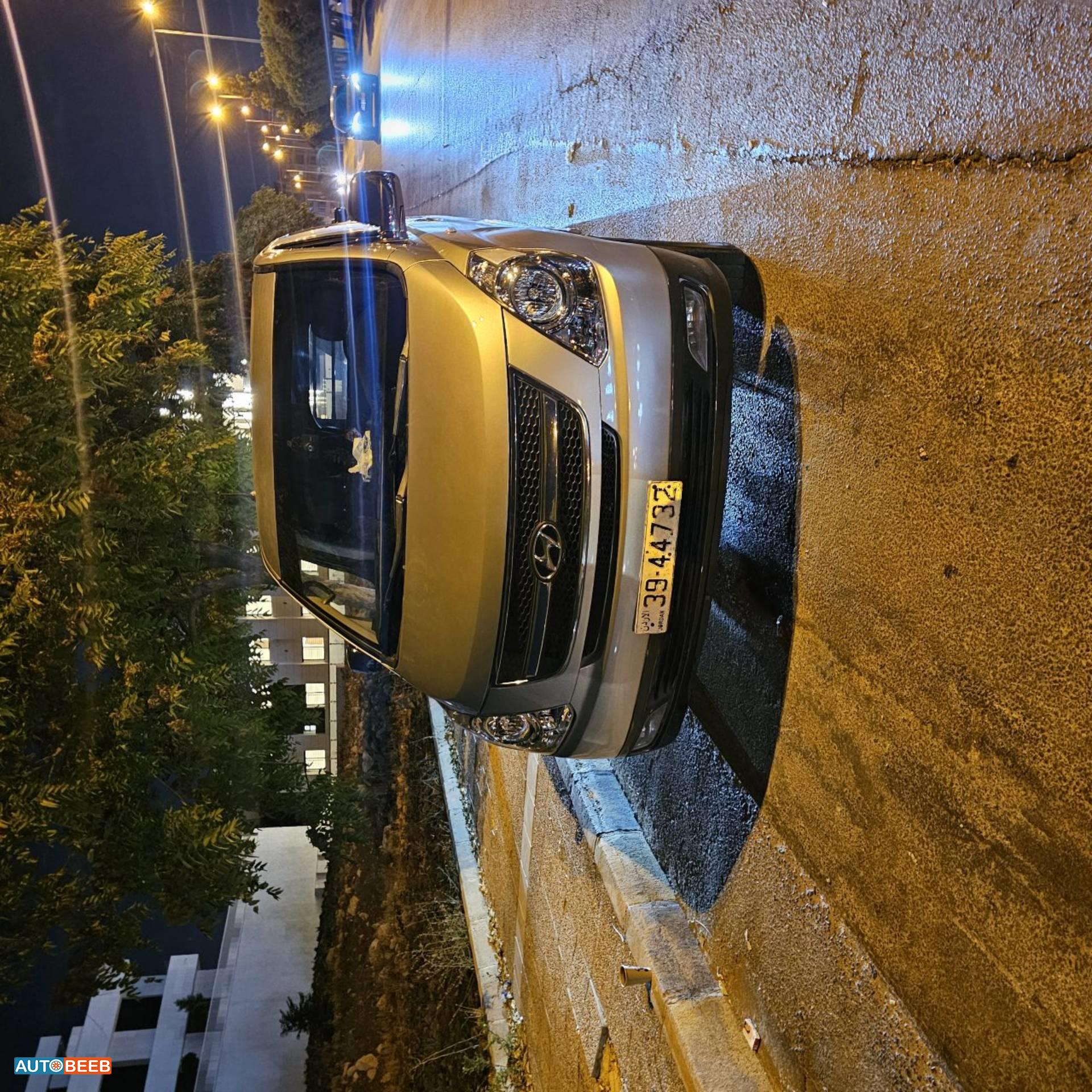 Minibus Hyundai 2010