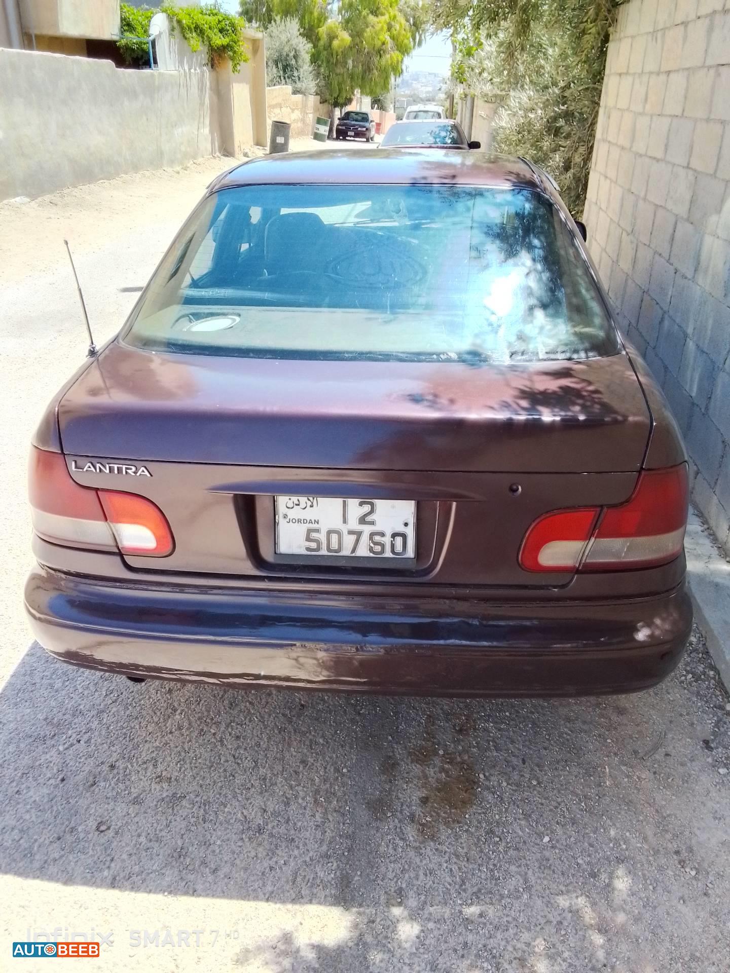 هيونداي لانترا 1993